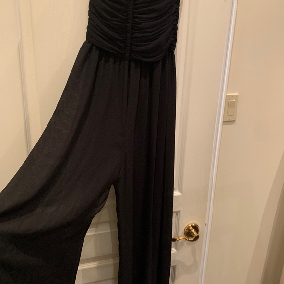 Ladies strapless one piece Evening pant/dress. - Picture 5 of 9